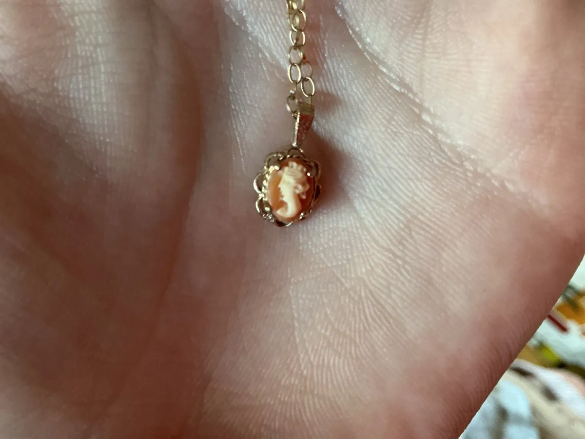 Cameo 9 karat gold chain - Image 2
