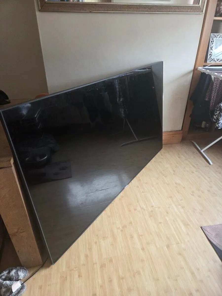 Tv 75" Lg - Image 1