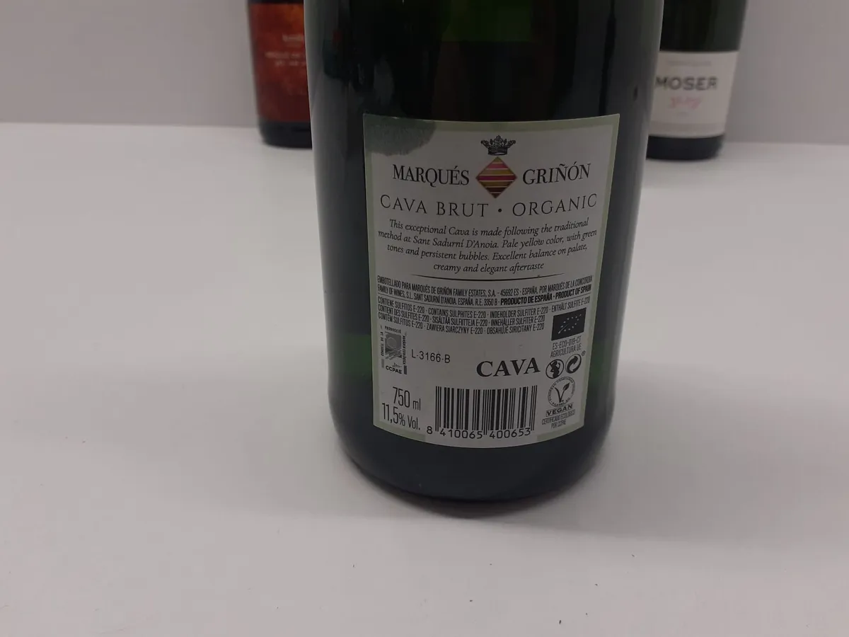 Online Auction Of White Wines & More! - Image 3