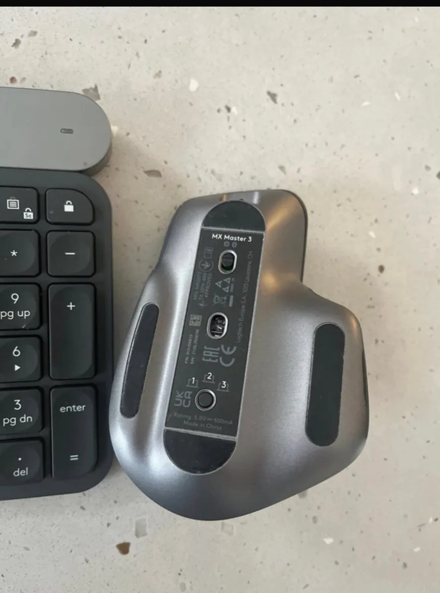 Logitech Craft Keyboard & MX Master 3 Mouse - Image 4