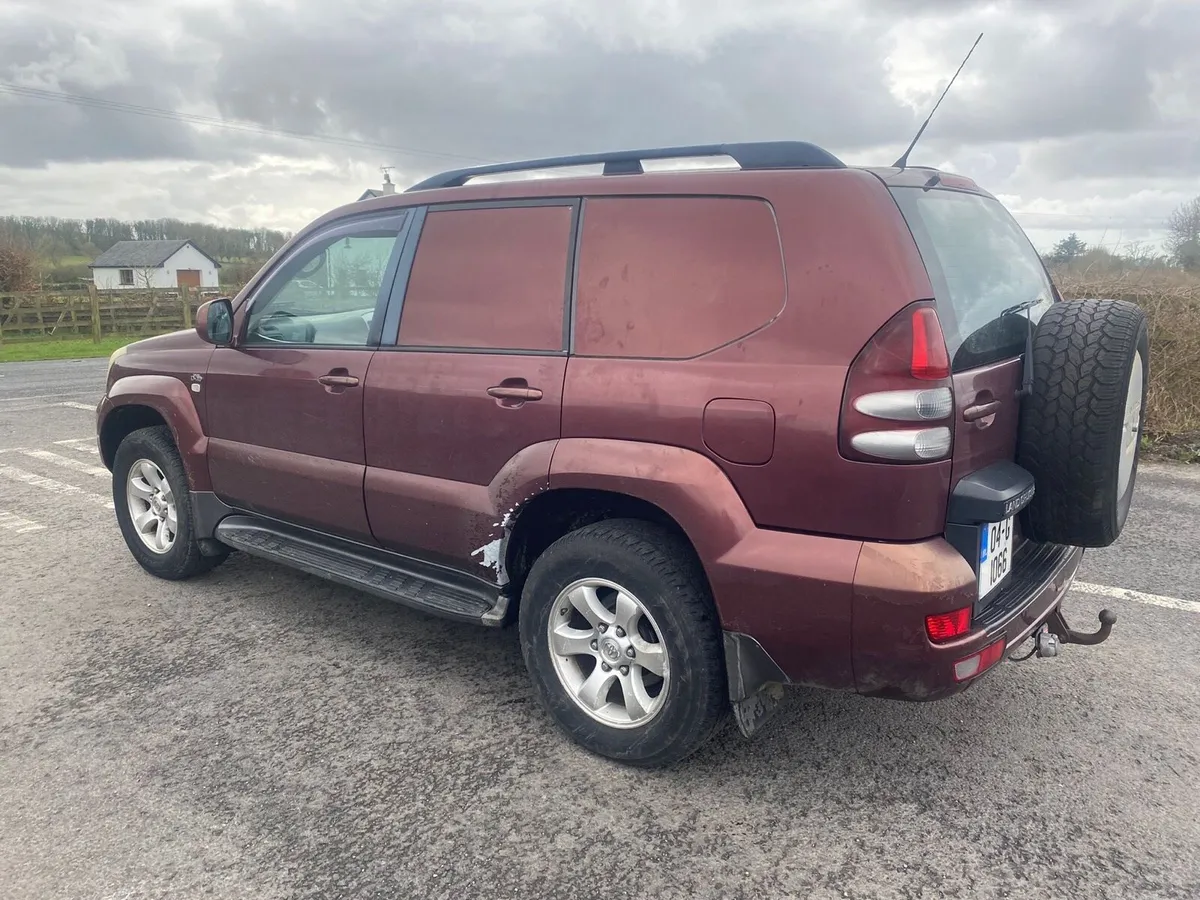 Toyota Landcruiser - Image 4