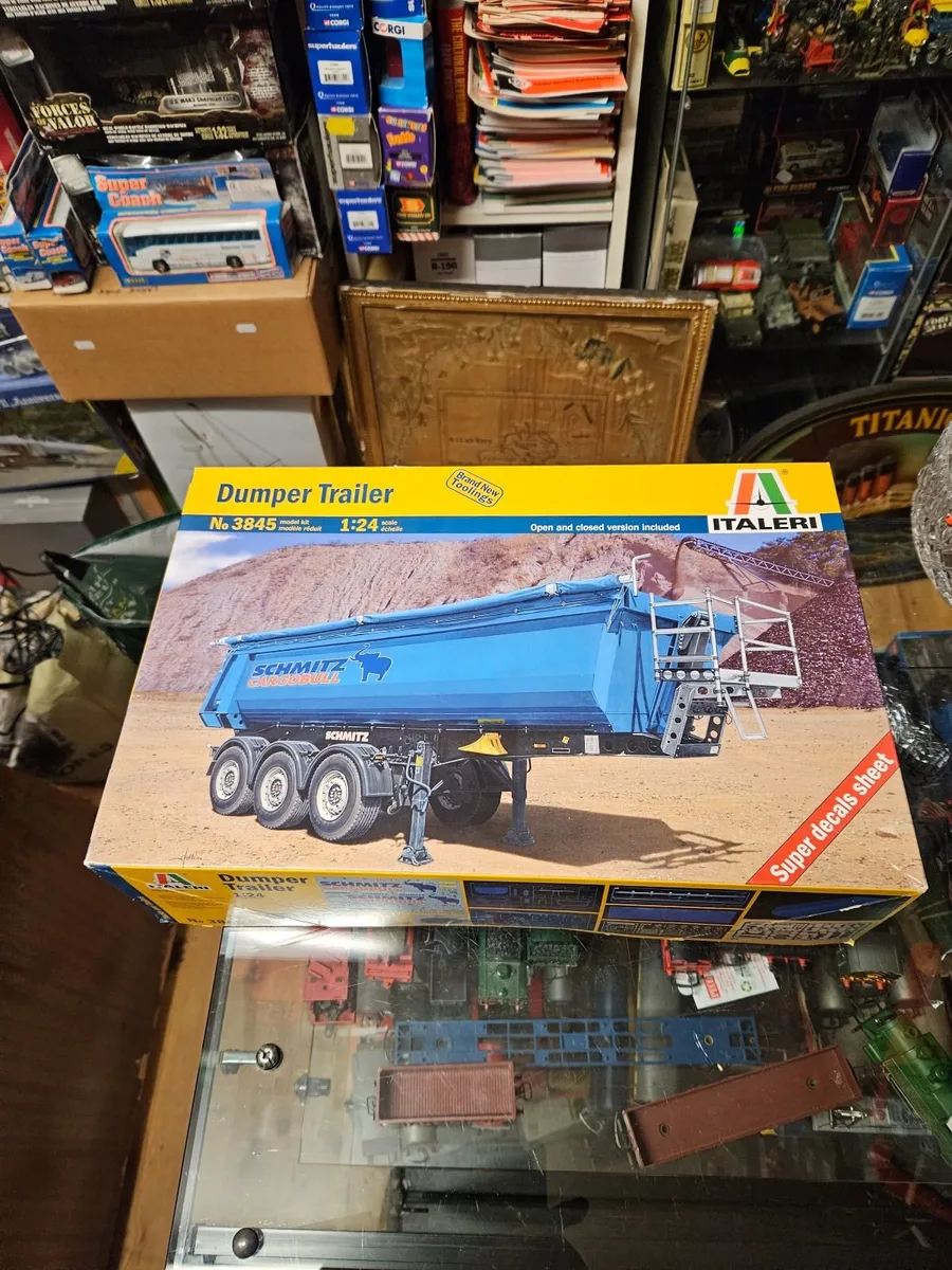 Airfix Italeri Dumper Trailer 1.25 - Image 1