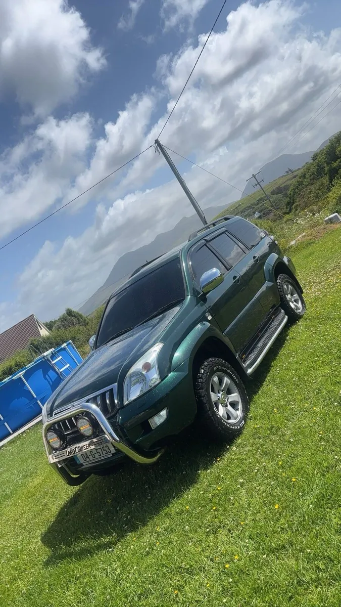 Toyota Landcruiser Crewcab - Image 1