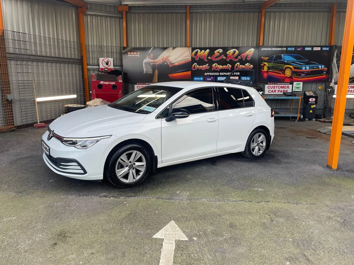 Volkswagen Golf - Image 1