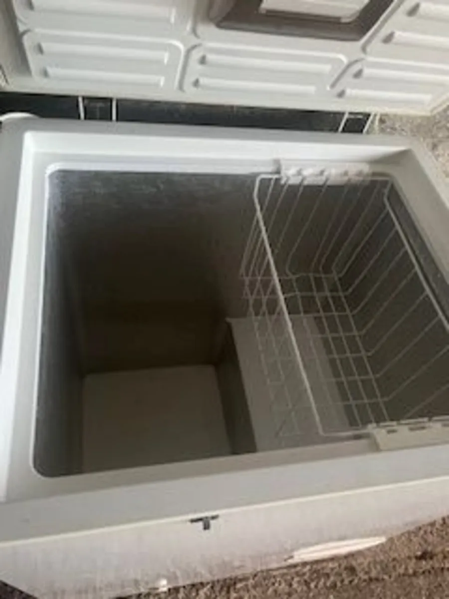 Freezer - Image 2