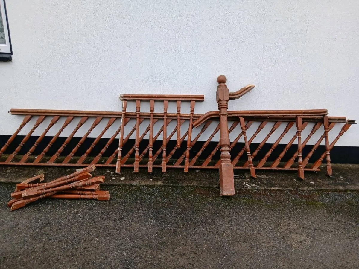 Stairs Banister for Sale - Image 4