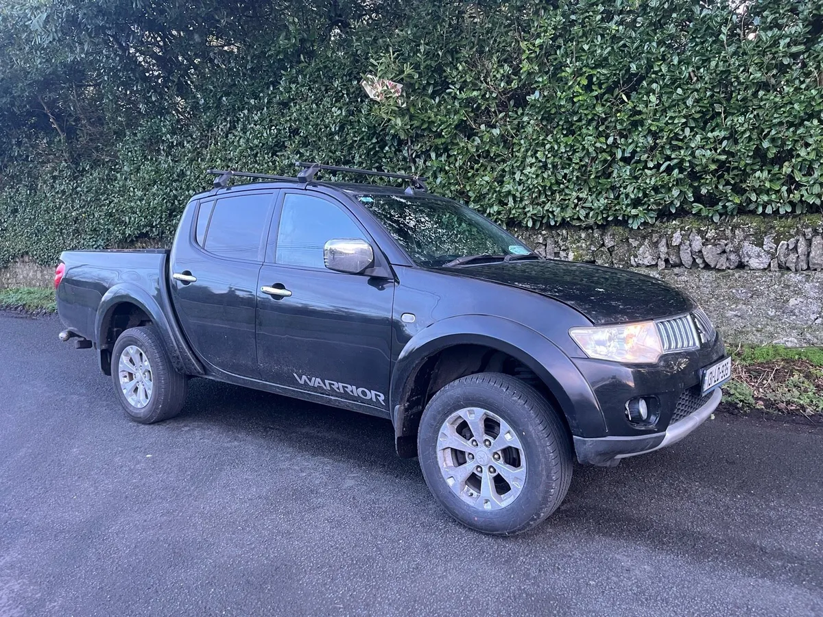 Mitsubishi L200 pick up crew cab - Image 1