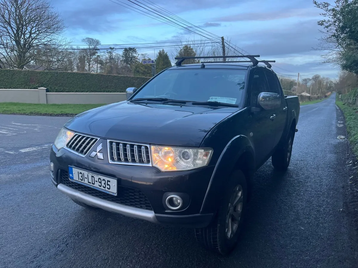 Mitsubishi L200 pick up crew cab - Image 3