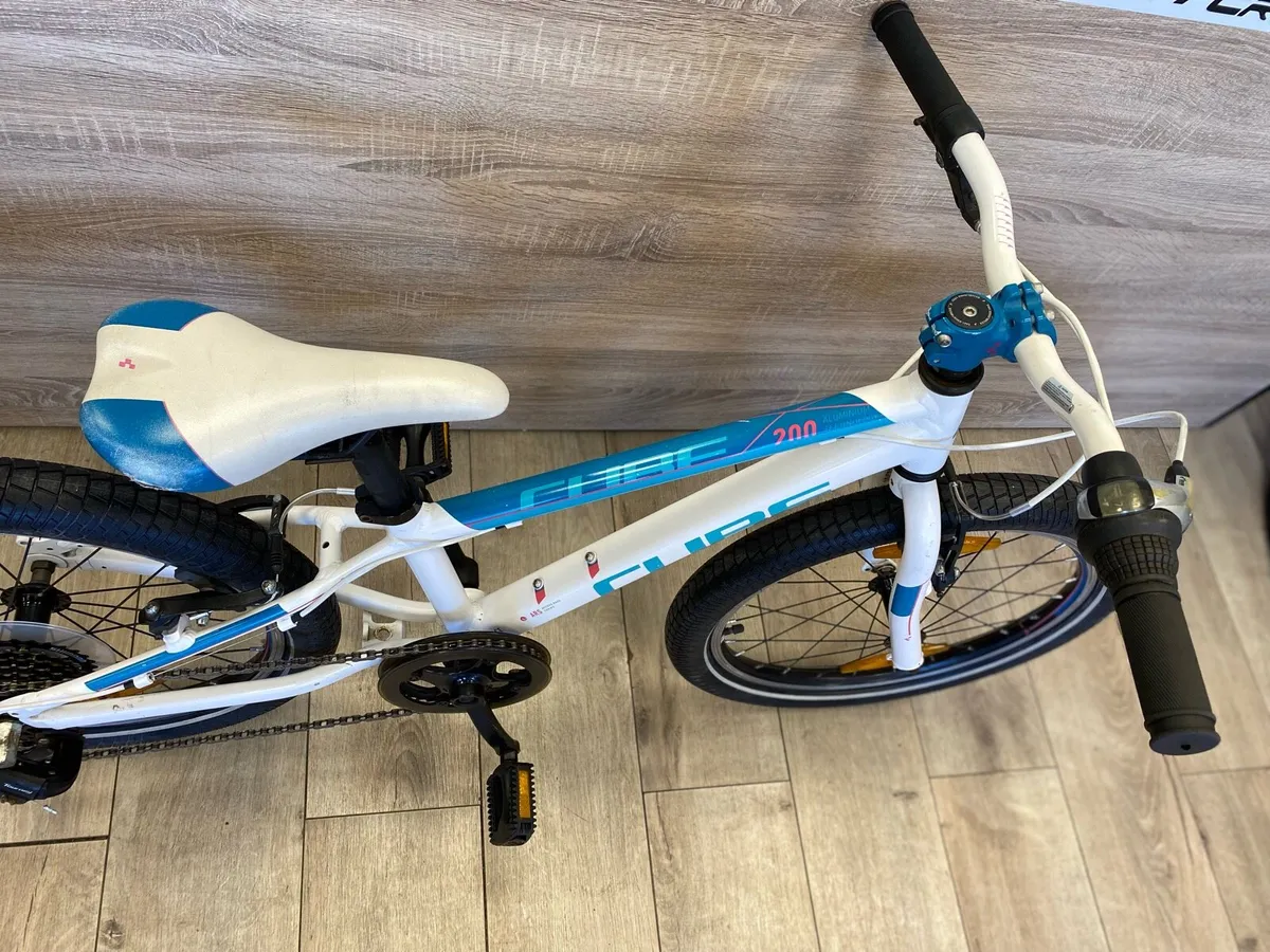 Cube access (like new) - Image 4