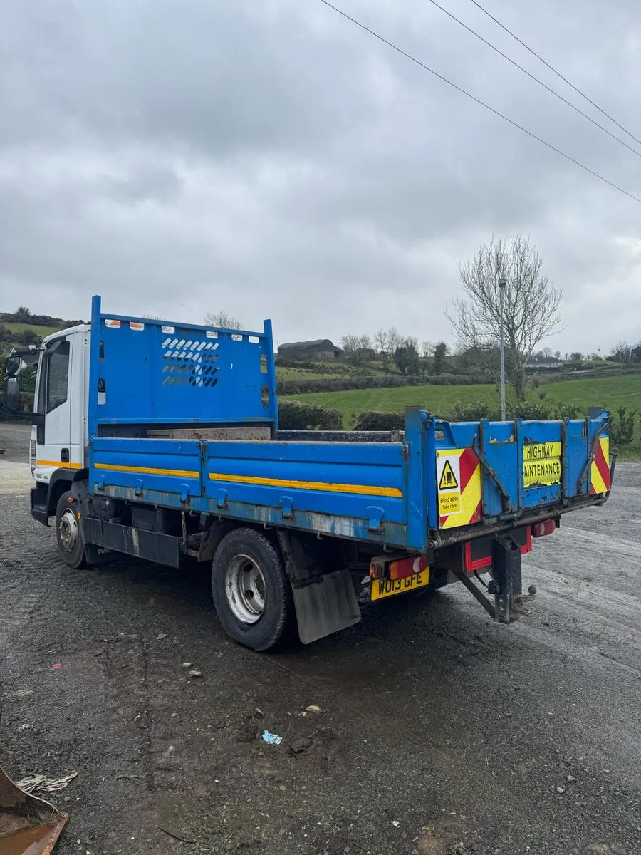 Iveco tipper - Image 4
