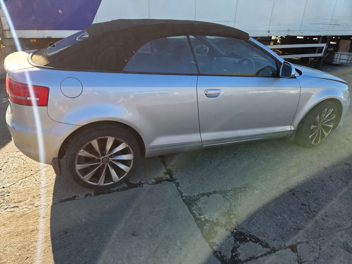 Audi A3 2009 convertible for breaking - Image 1