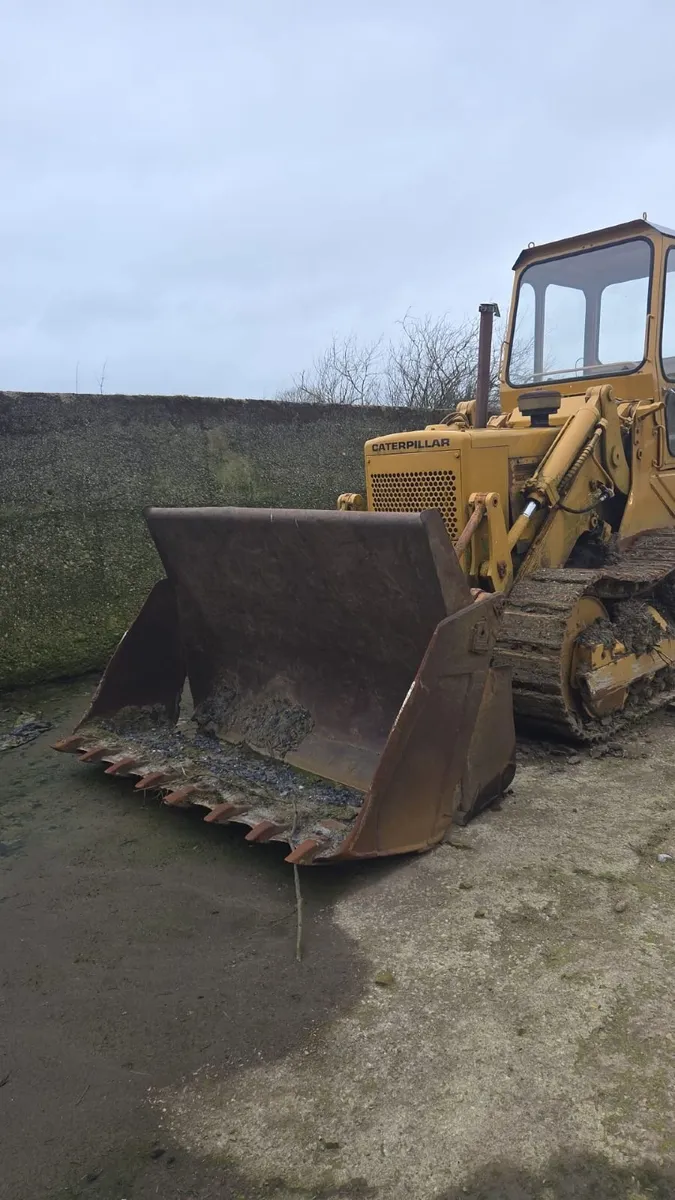 Track loader/dozzer - Image 2