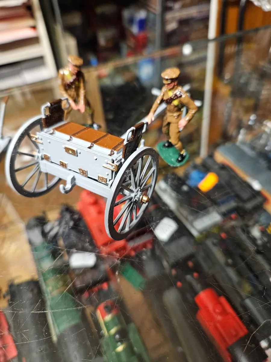 Britain's British Army WW1 Howitzer and Limber - Image 4