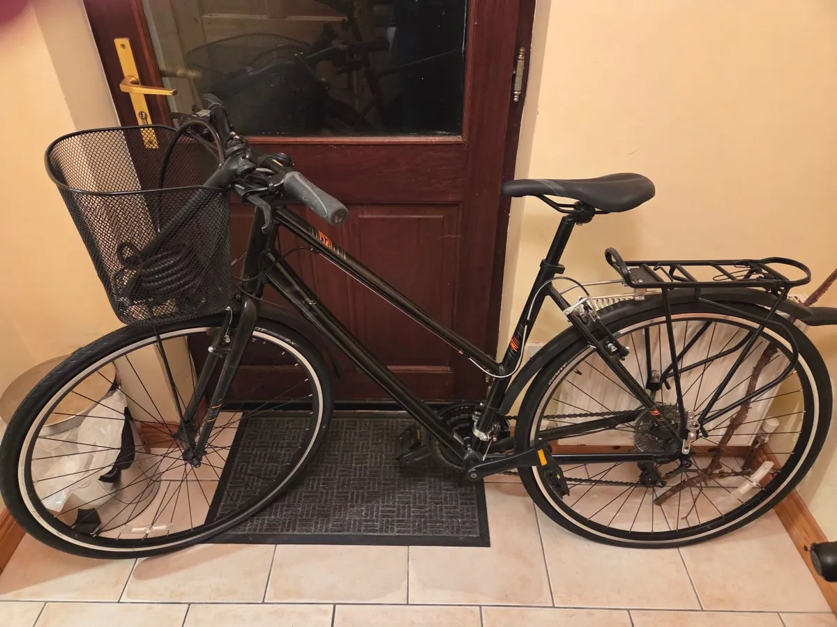 Ladies full size bike.