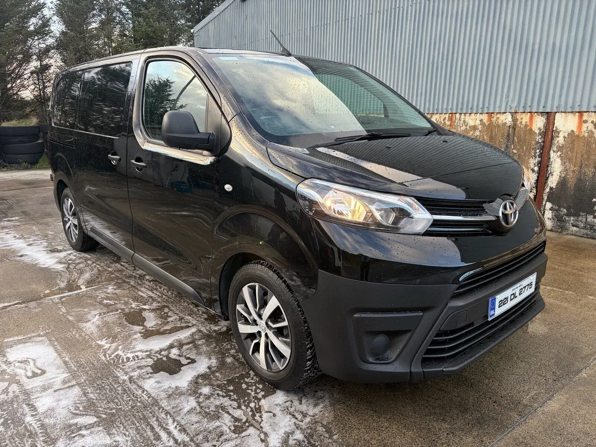 221 TOYOTA PROACE - Image 1