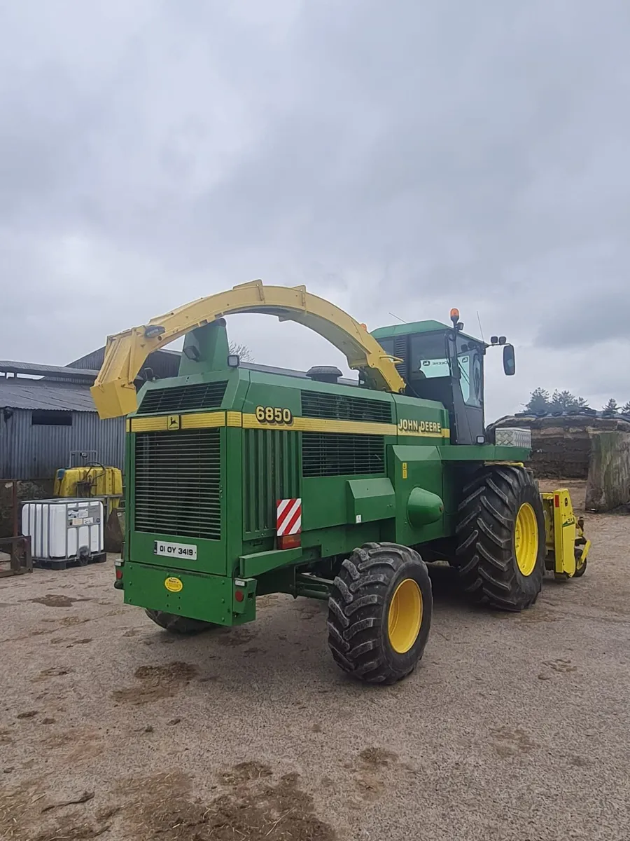 John deere 6850 - Image 1