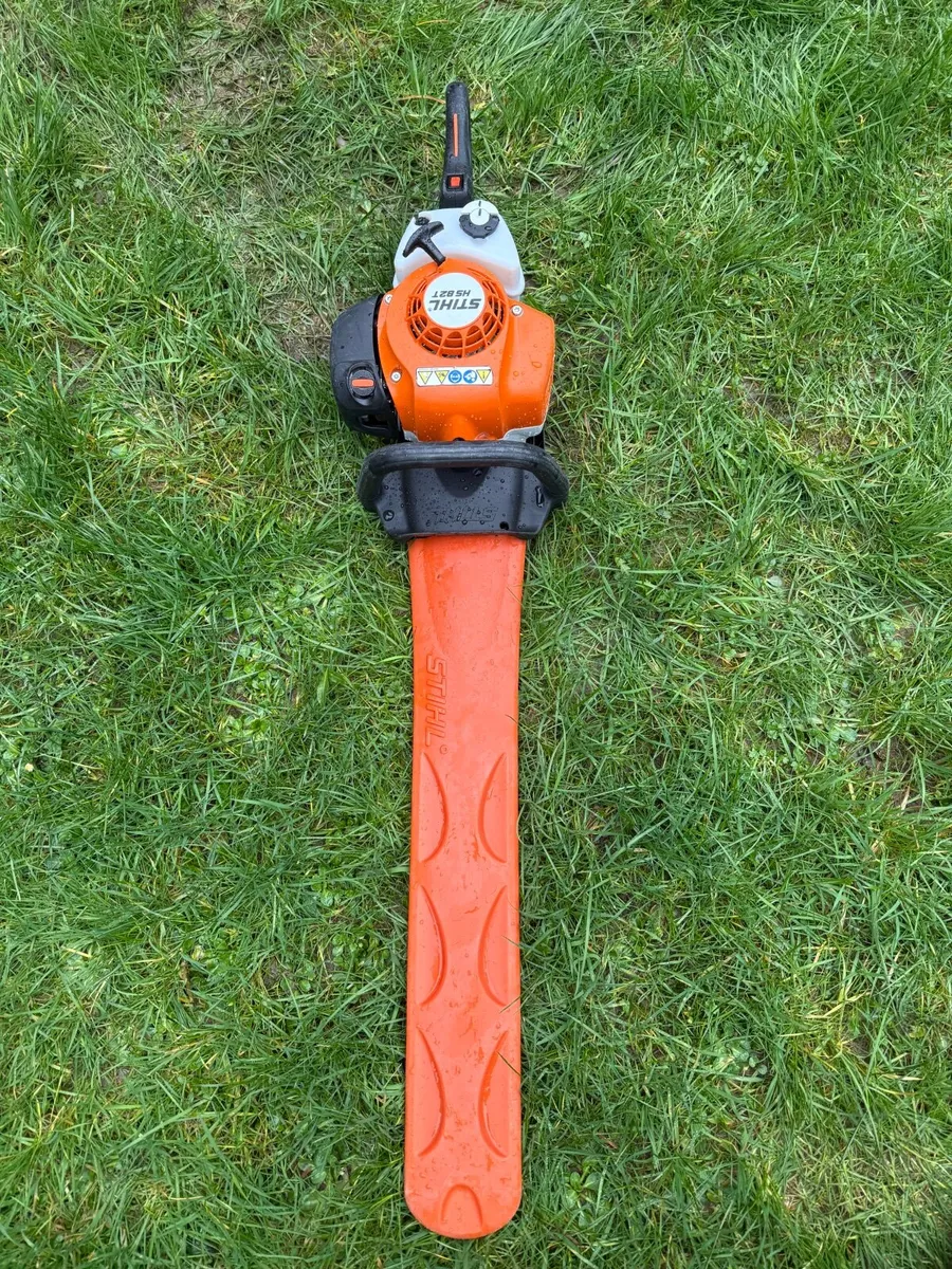 Stihl HS 82T hedge trimmer - Image 3