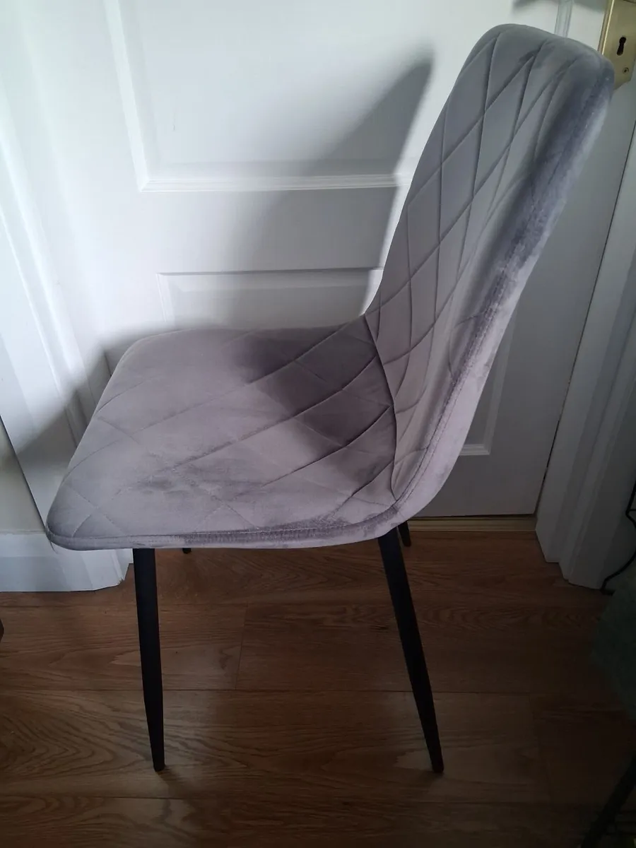 New Chair, grey velvet. - Image 2
