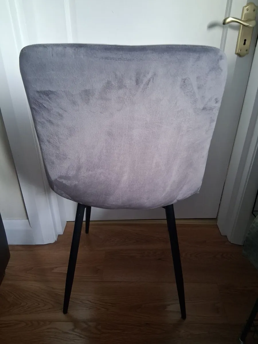 New Chair, grey velvet. - Image 3