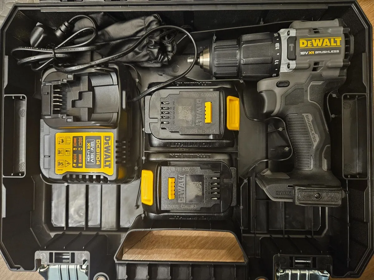 NEW DeWalt DCD100P2T XR Brushless 18V LIthium ION - Image 1