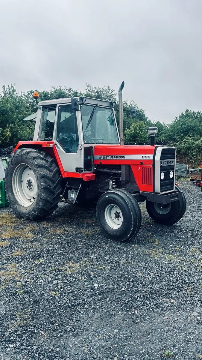 Massy Ferguson 699 - Image 3