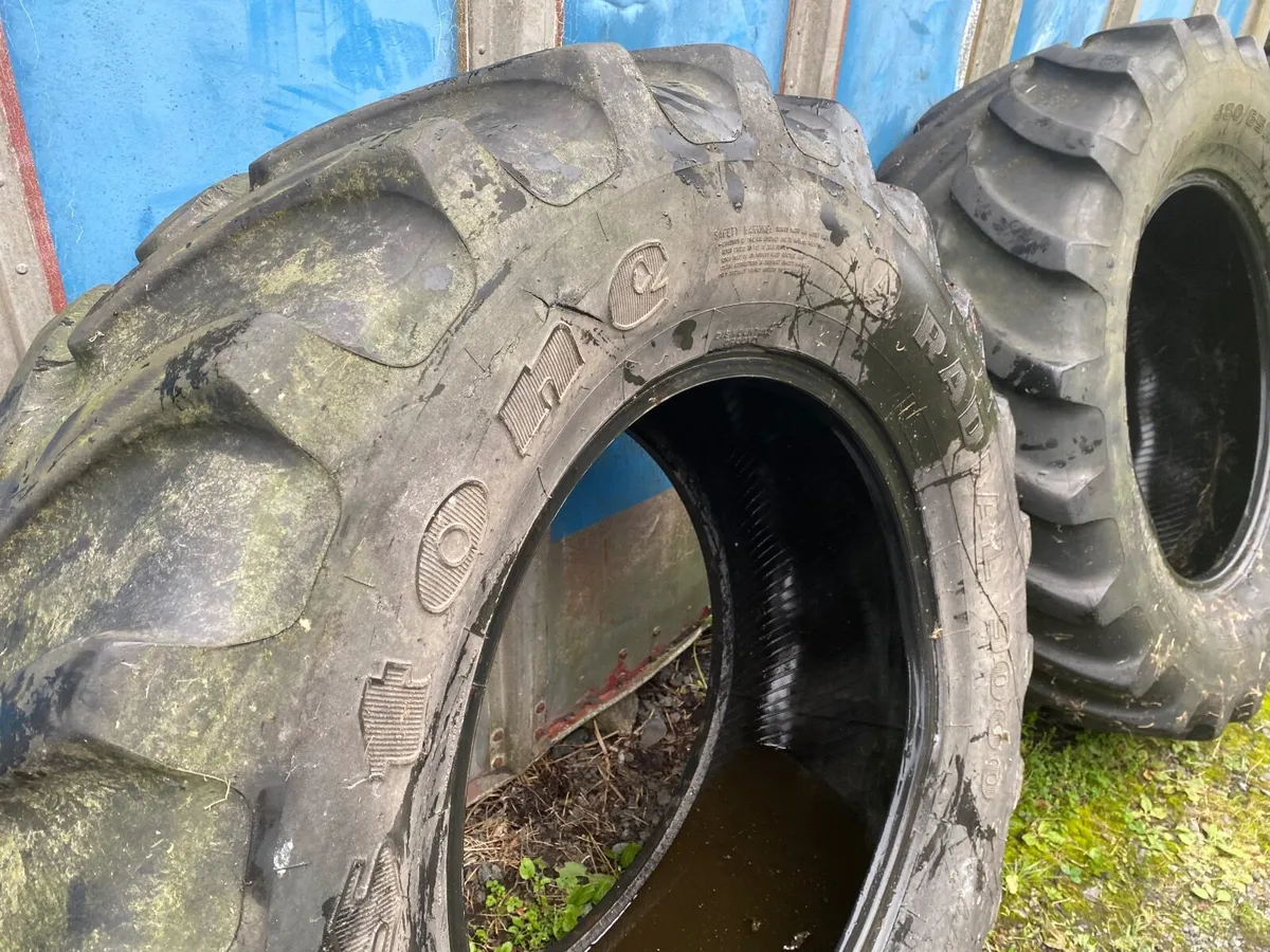 480/65R28 FIRESTONE RADIAL 9000  TRACTOR TYRES - Image 3