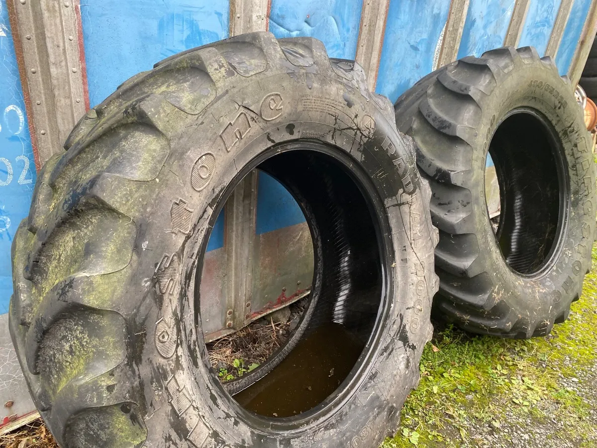 480/65R28 FIRESTONE RADIAL 9000  TRACTOR TYRES - Image 1