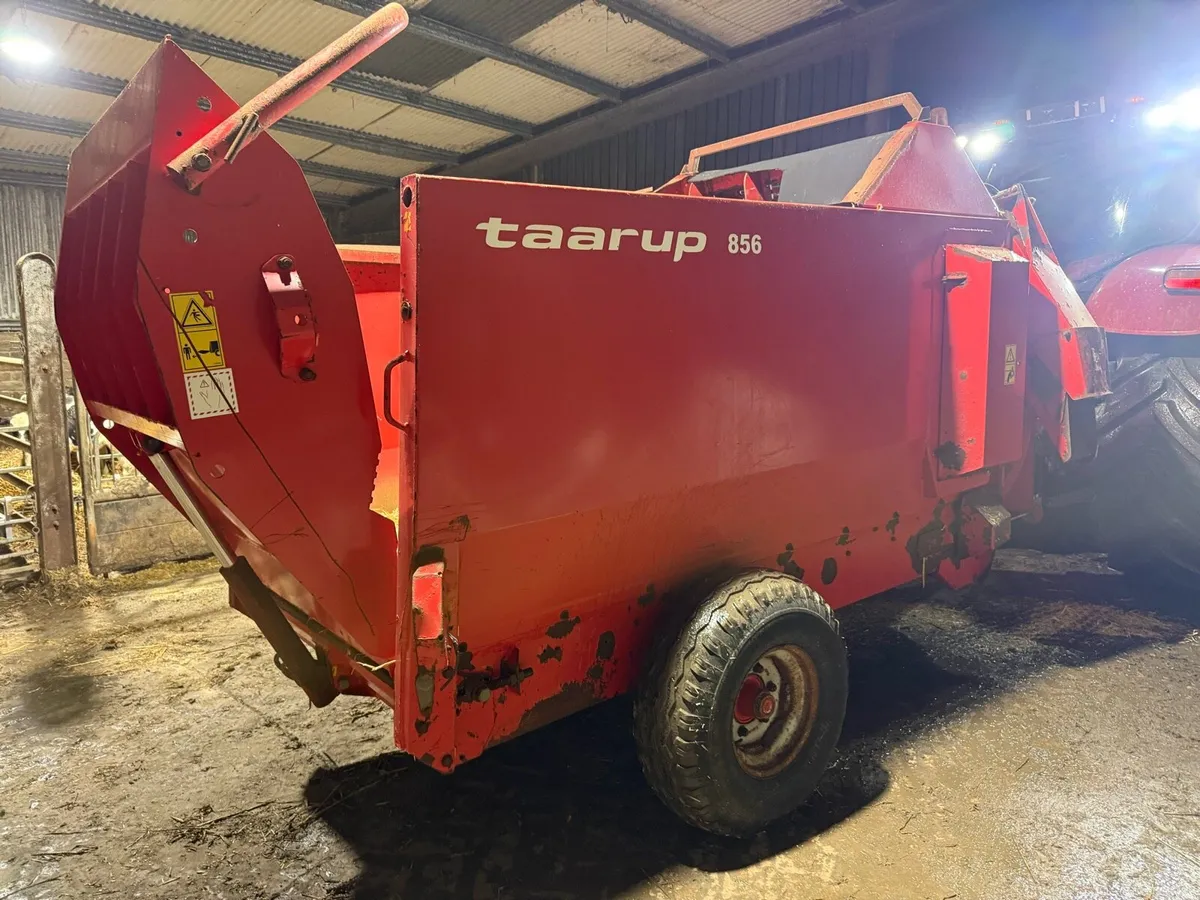 Tarrup 856 straw chopper - Image 2