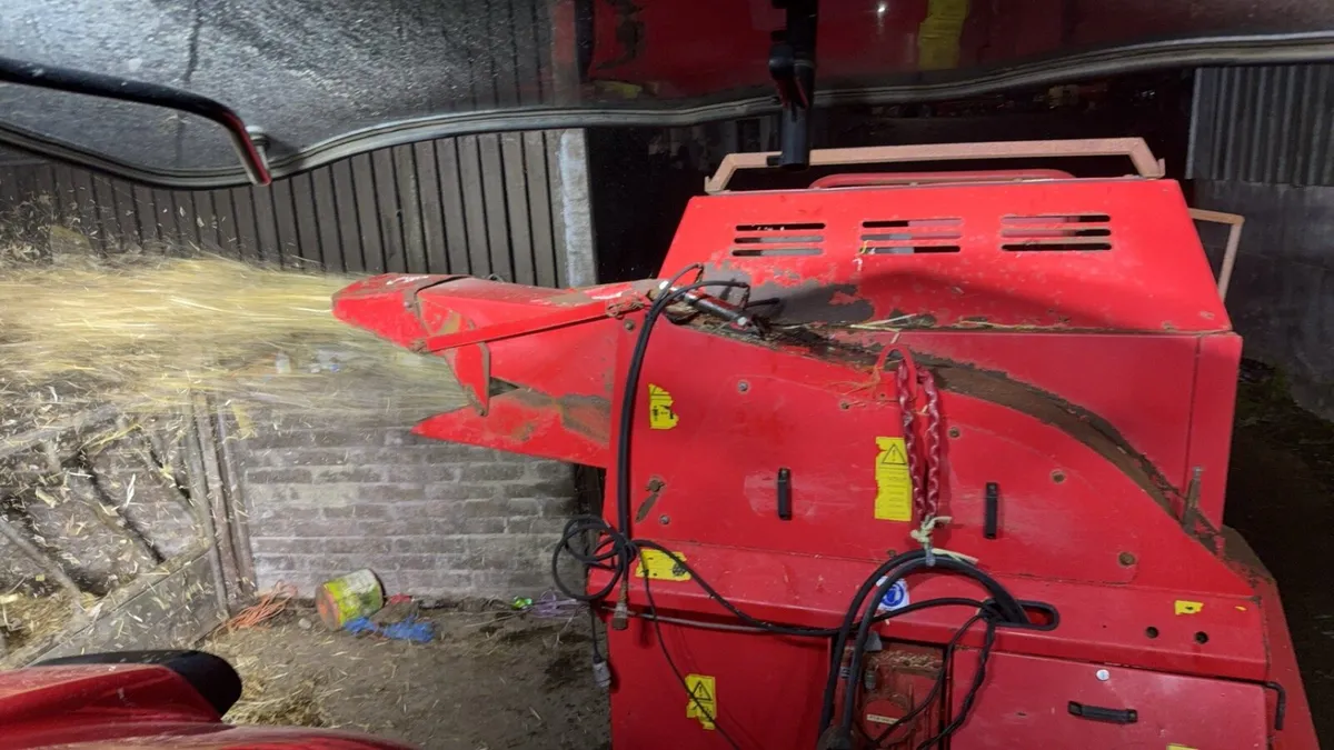 Tarrup 856 straw chopper - Image 3
