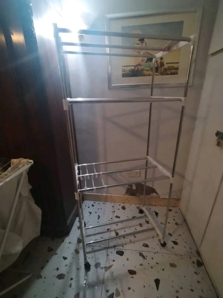 Tower Clothes Airer, Laundry Drying Rack wheels - Image 3