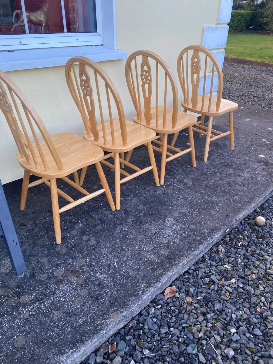 Kitchen chairs - Image 2