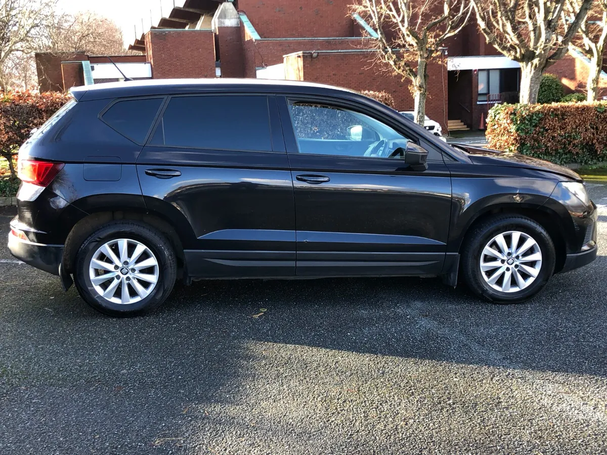 SEAT ATECA 2017 1.6D COMMERCIAL LIGHT DAMAGE - Image 1