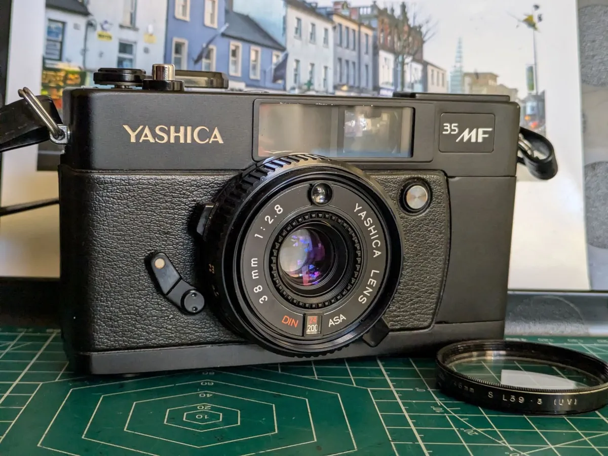 🎞️ Yashica 35 MF film camera - Image 1