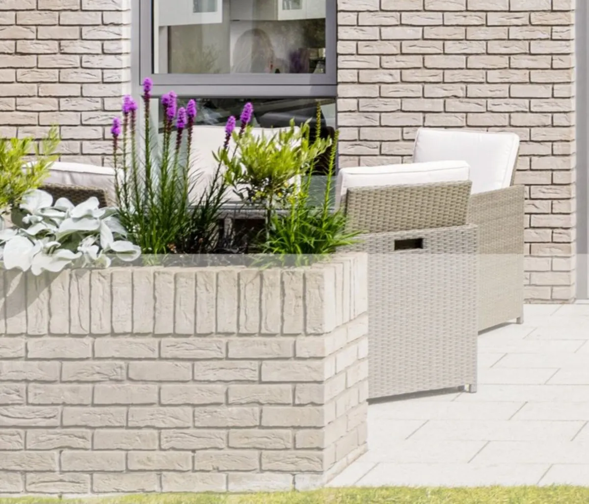 Garden Ratten cube dining set - seats up 8 - Image 3