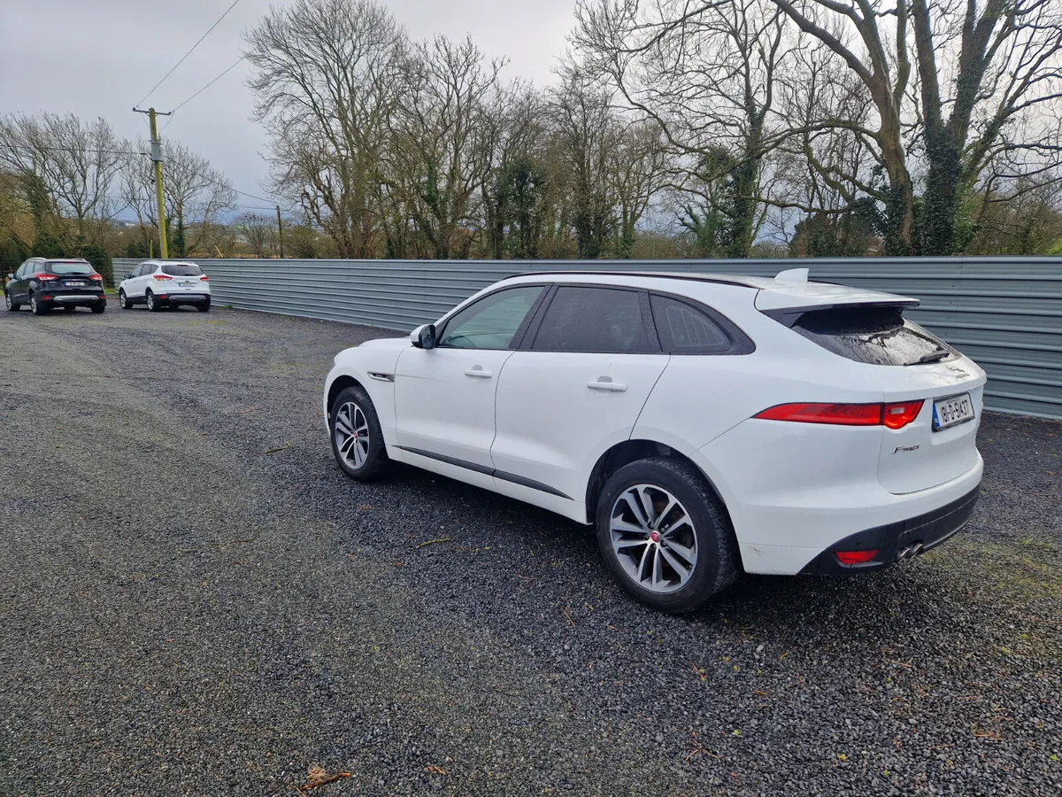18 JAGUAR F PACE R SPORT...AUTO...AWD - Image 3
