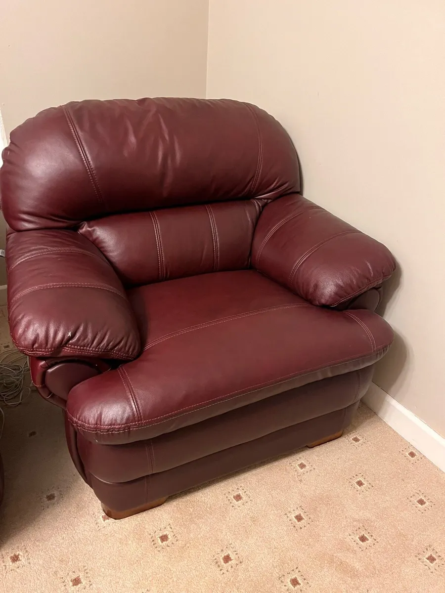 Suite of furniture - Image 3