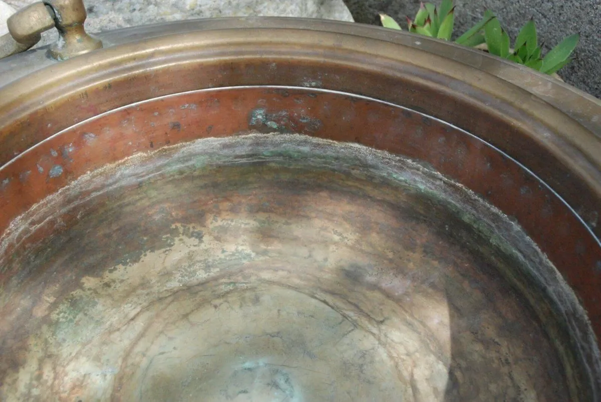 Cachepot for plant/flowers, solid brass/copper - Image 4