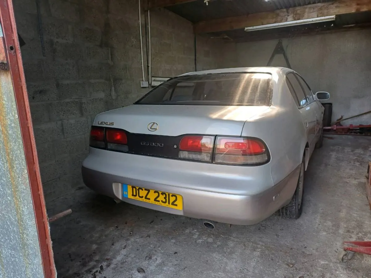 Lexus GS300 - Image 3