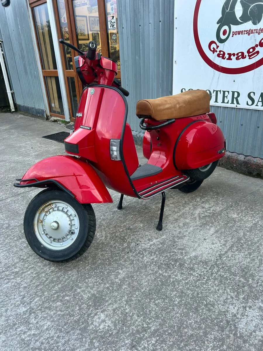 1985 Vespa PX200E - Image 3