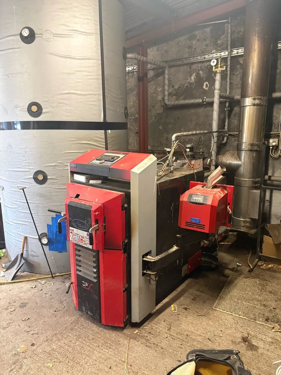 Log/Pellet burner - Image 3