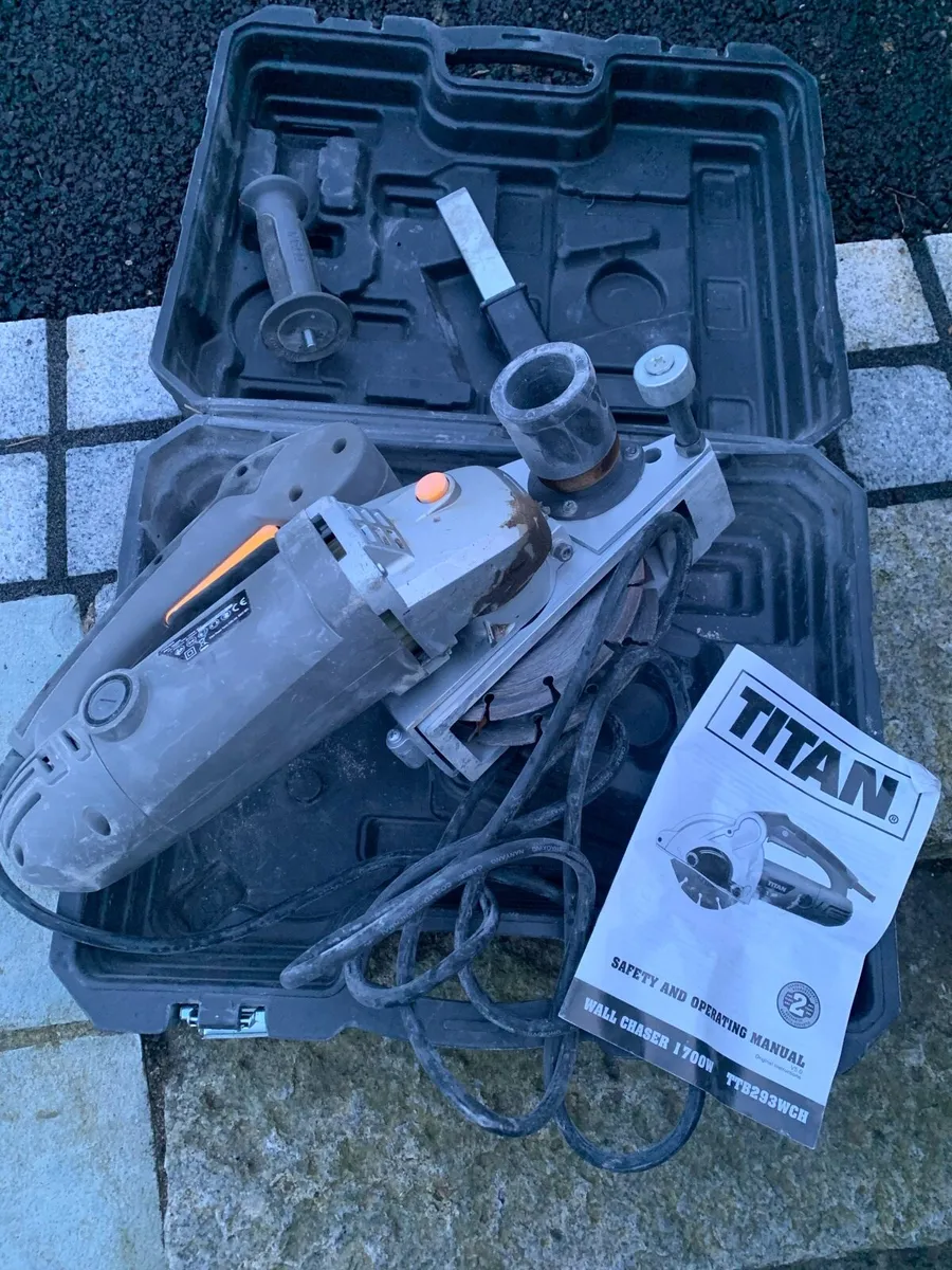 Wall chaser 220v - Image 1