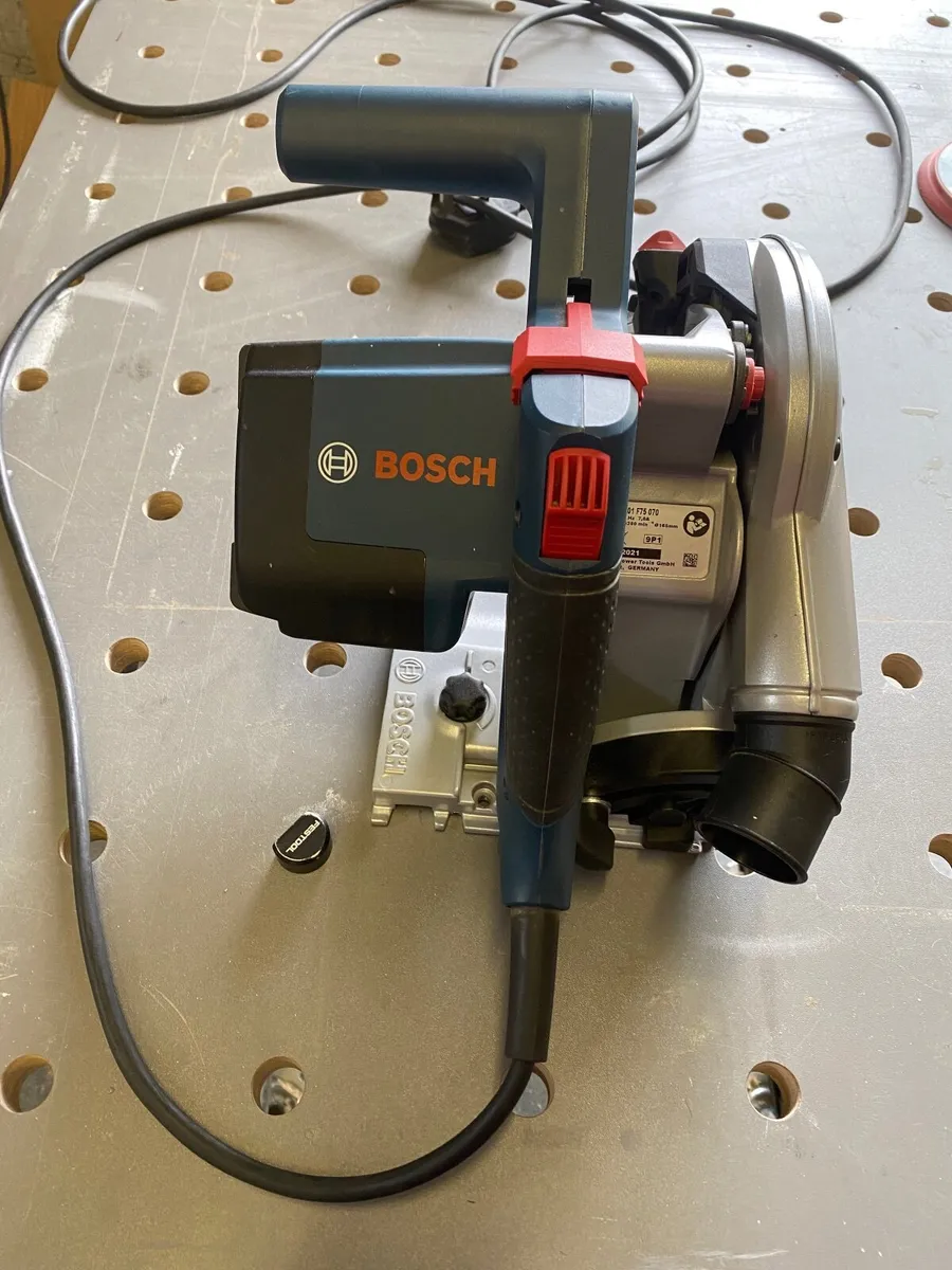 Woodworking BOSCH GKT 55 GCE 165MM PLUNGE SAW - Image 3