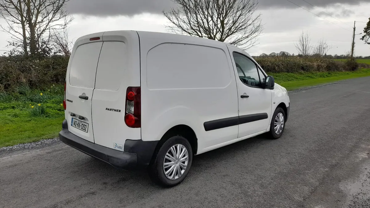2014 Peugeot Partner 1.6 hdi 92 - Image 2
