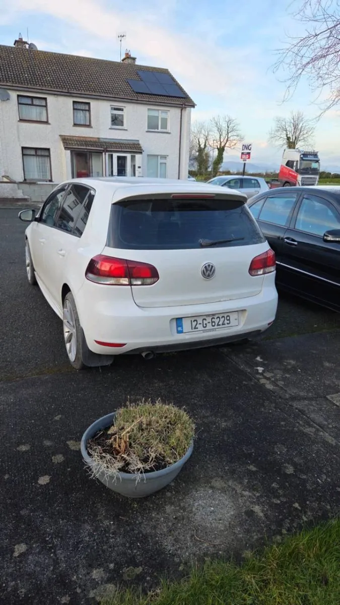Volkswagon golf 1.6 2012 - Image 2