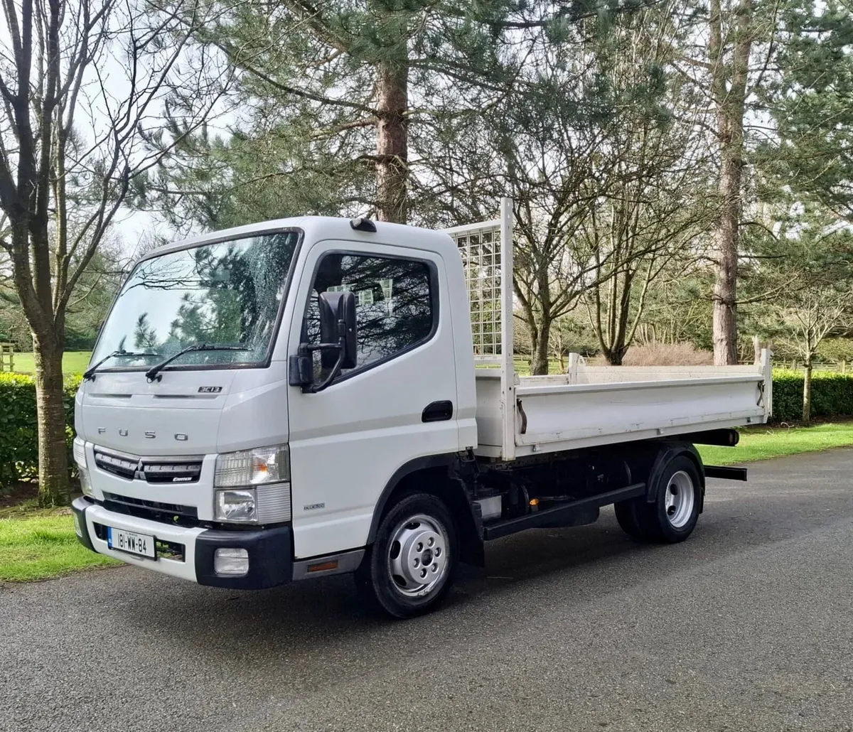 Fuso Canter Tipper 2018 DOE 3/27 - Image 1