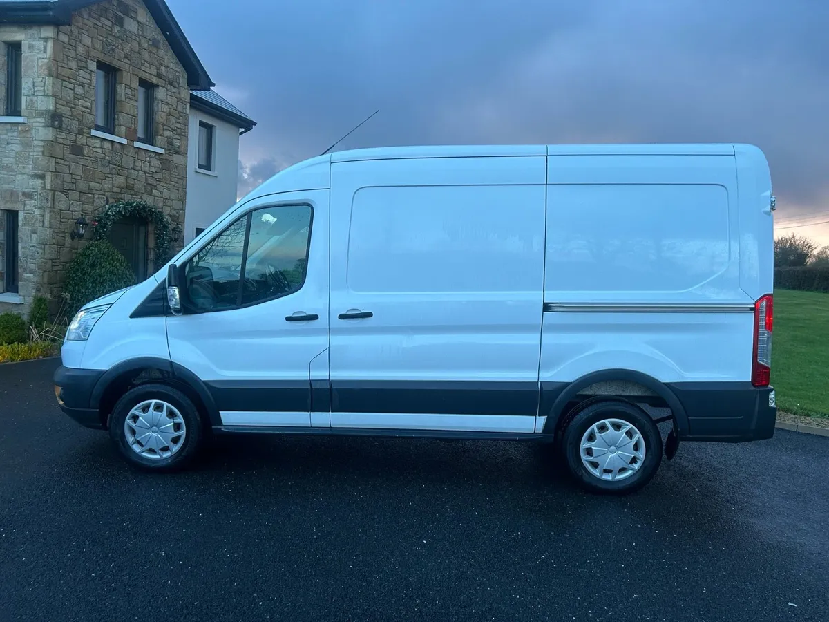2018 Ford transit 350 - Image 4