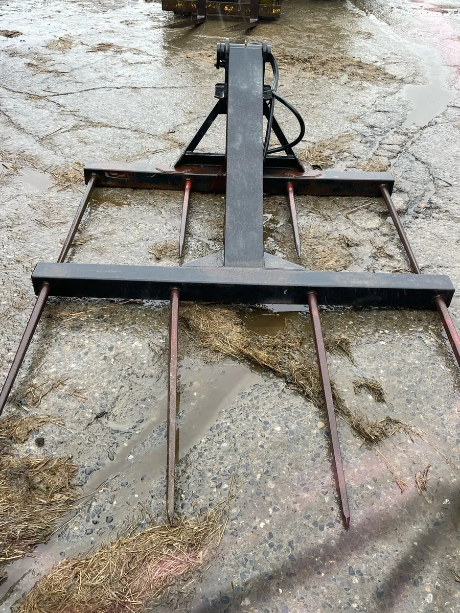 Bale carrier - Image 4