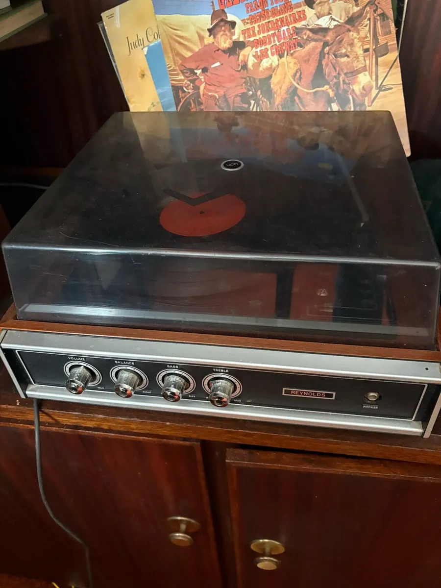 Reynolds record player - Image 3