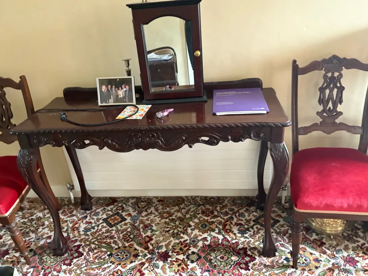 Hall table and chairs - Image 1