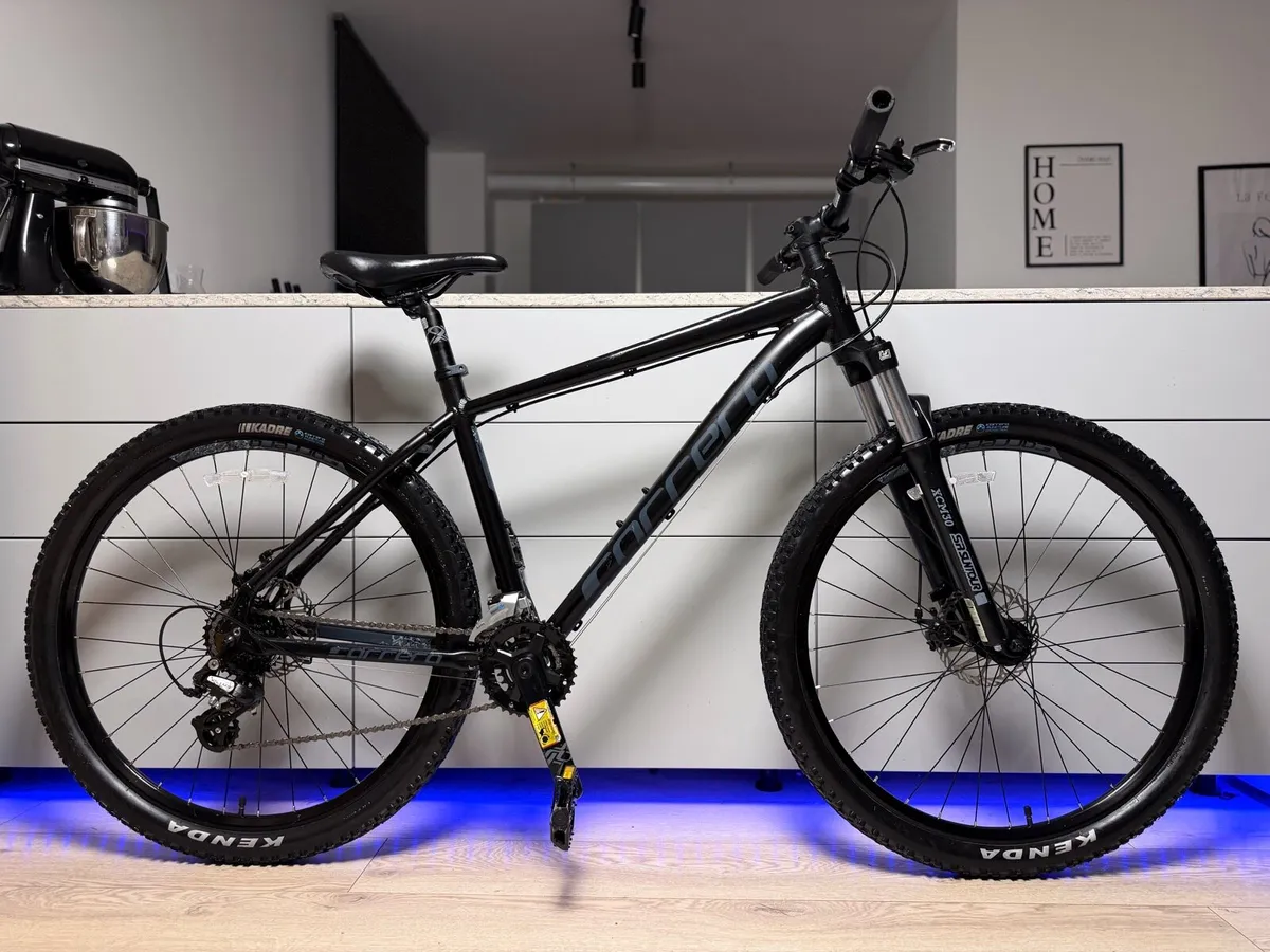 Carrera Vengeance Bike - Image 1